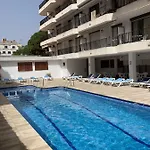 דירה Sunny With Pool *