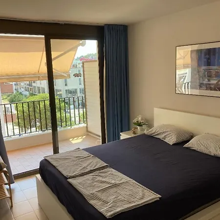 Apartman Sunny With Pool Tossa de Mar